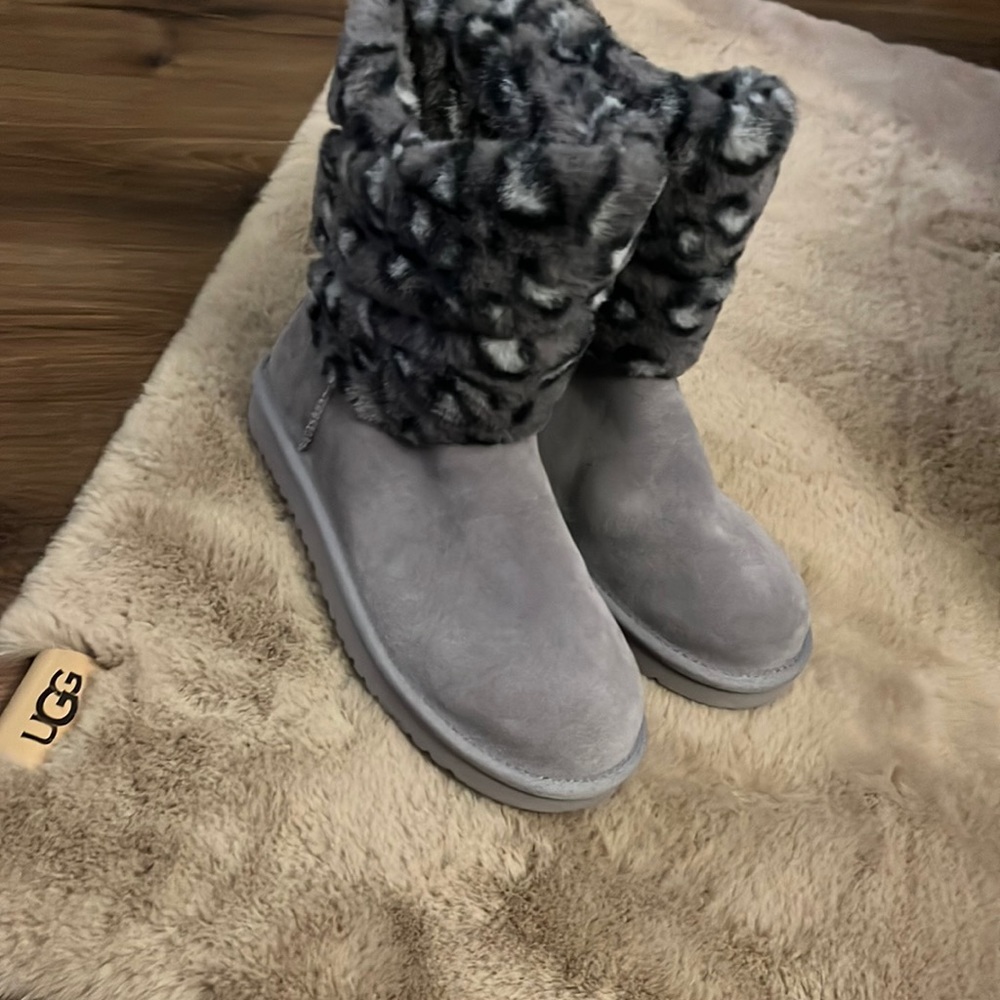 Ugg Koolaburra Grey Leopard Boots NWOT